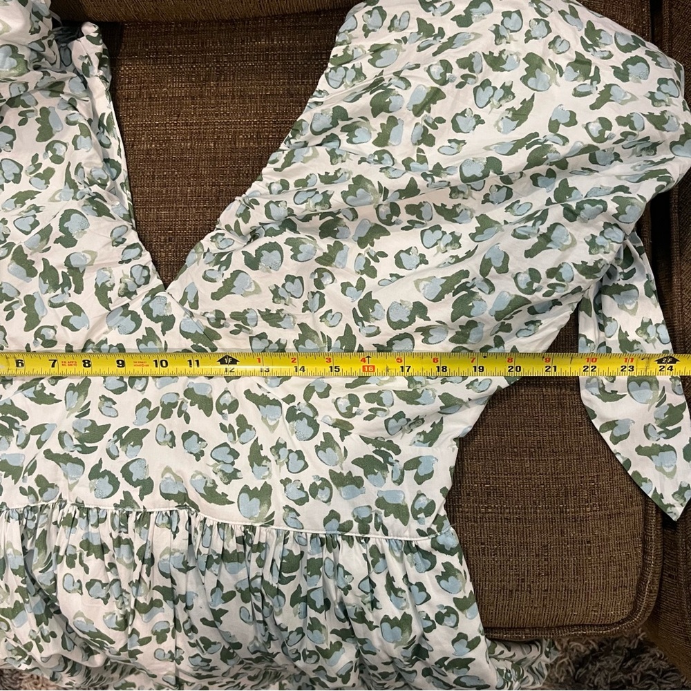 Crown & Ivy, society social /NWT Green Maxi Dress puffy sleeve tie back, Size 12 - Picture 11 of 16